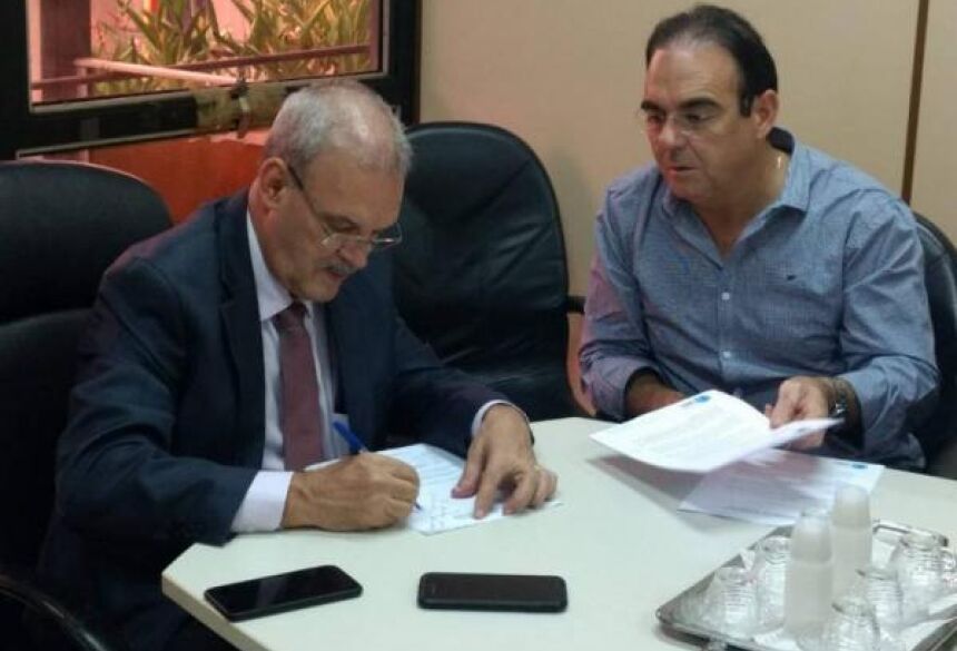 Deputado Felipe Orro solicita implantação de Clínica de Hemodiálise em Jardim (MS)